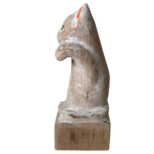 Load image into Gallery viewer, Lucky Cat "Gon"