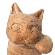 Load image into Gallery viewer, Lucky Cat "Momo"