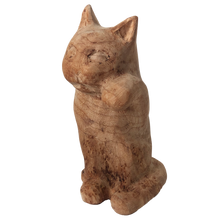 Load image into Gallery viewer, Lucky Cat "Momo"