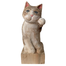 Load image into Gallery viewer, Lucky Cat "Tama"