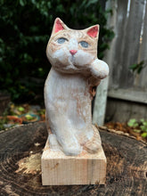 Load image into Gallery viewer, Lucky Cat "Tama"
