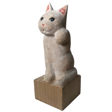 Load image into Gallery viewer, Lucky Cat "Kon"
